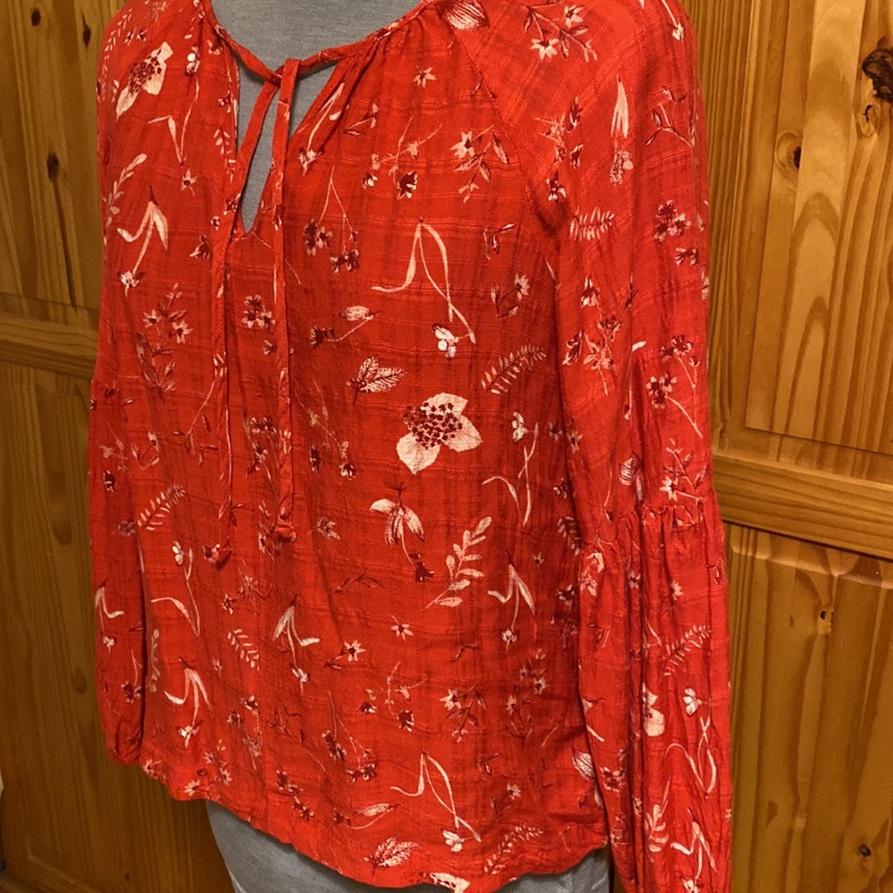 Universal Thread blouse - Picture 2 of 8